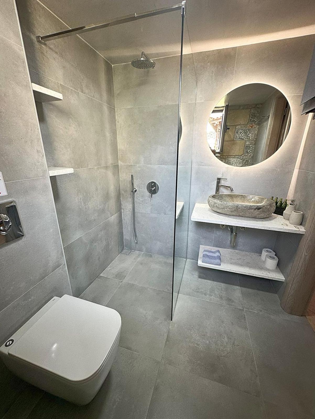 Finikes Apartments 스투파 외부 사진