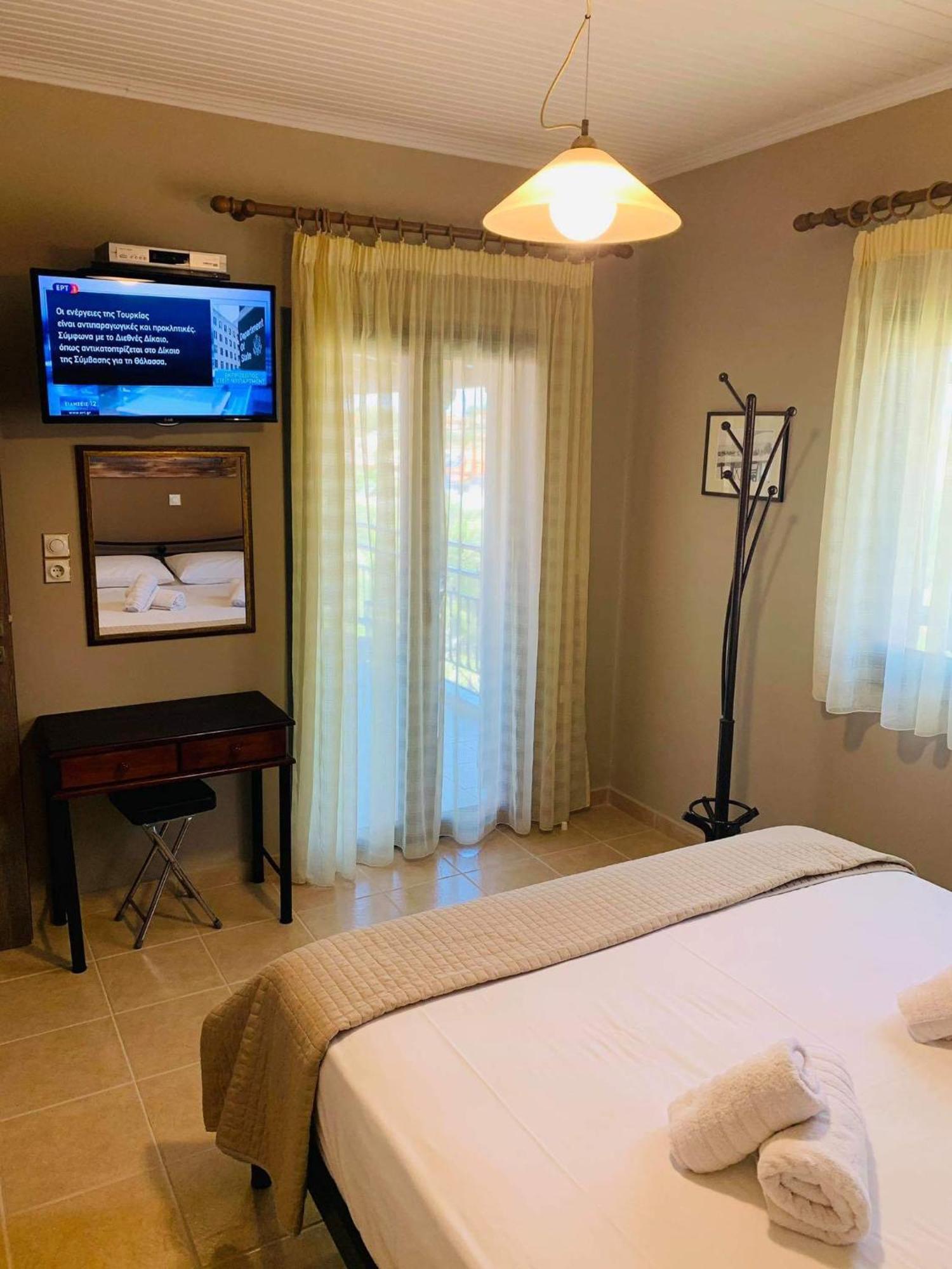 Finikes Apartments 스투파 객실 사진